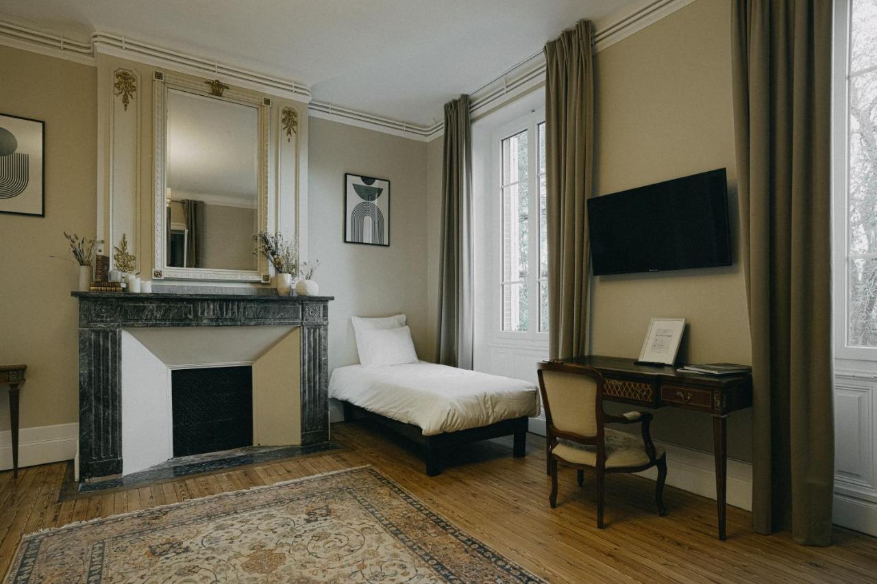 B&B Le Domaine Des Marcoujans Saint-Elix-le-Chateau 外观 照片