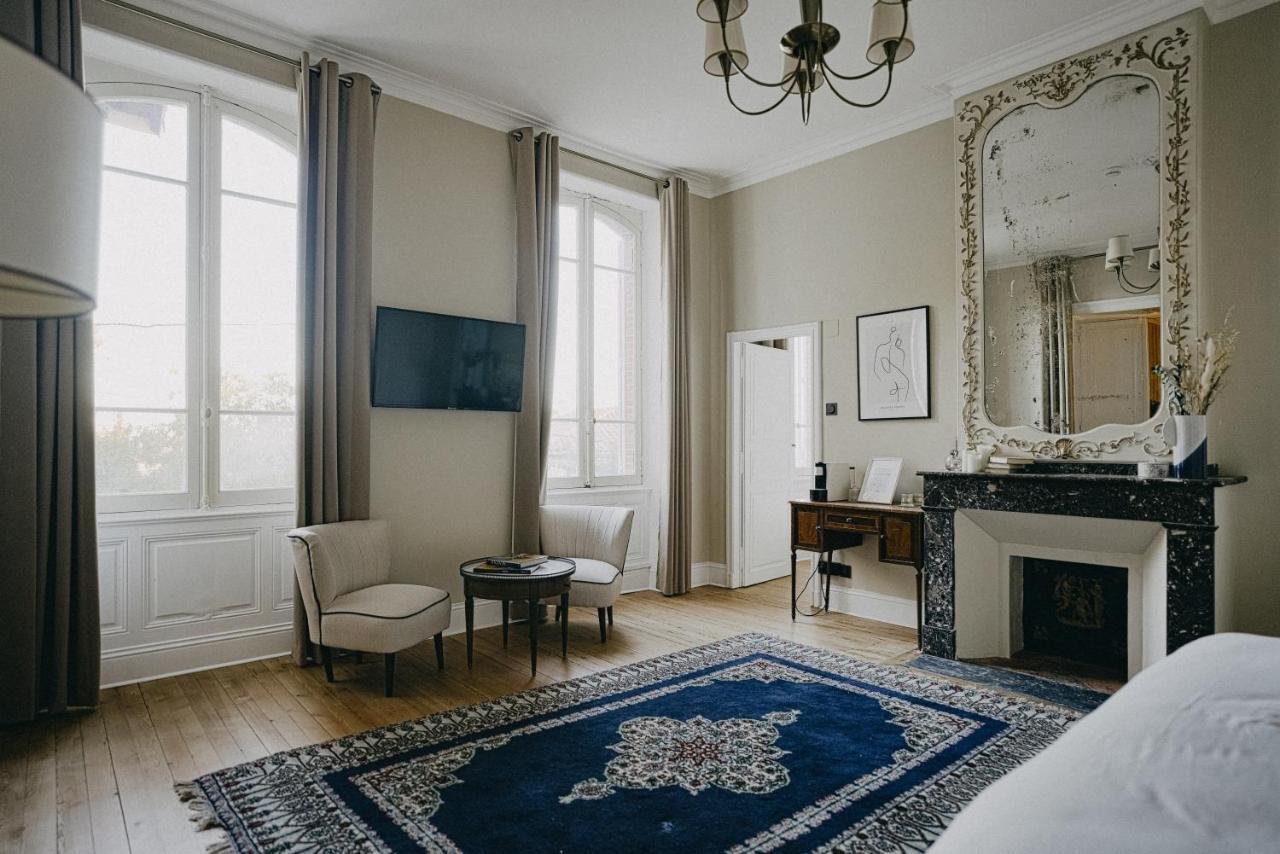 B&B Le Domaine Des Marcoujans Saint-Elix-le-Chateau 外观 照片
