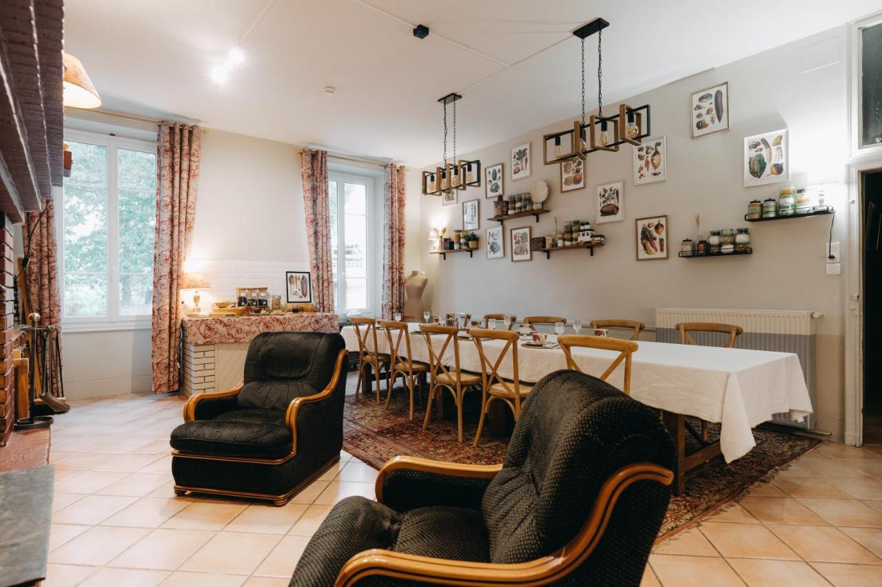 B&B Le Domaine Des Marcoujans Saint-Elix-le-Chateau 外观 照片