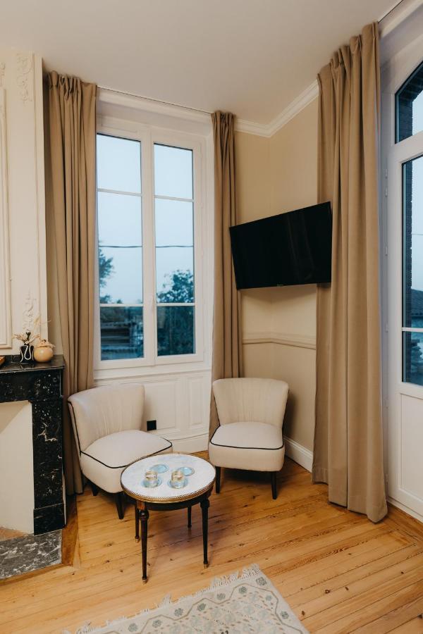 B&B Le Domaine Des Marcoujans Saint-Elix-le-Chateau 外观 照片